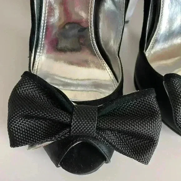 Bebe Hollace Black Peep Toe Heels Size 7 - Picture 4 of 13